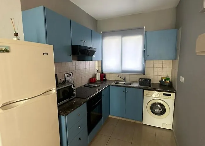 1 Bedroom With Communal Pool